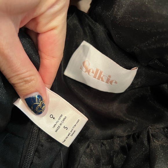 Selkie caviar puff dress - Picture 6 of 6